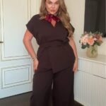 Жіночий костюм коріано (коричневий) 2207252